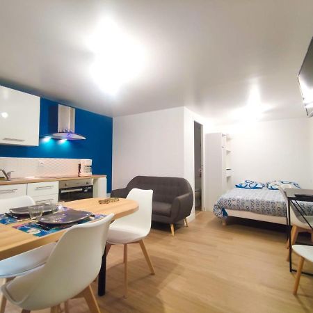 Le Studio Du Chateau Фужер Экстерьер фото