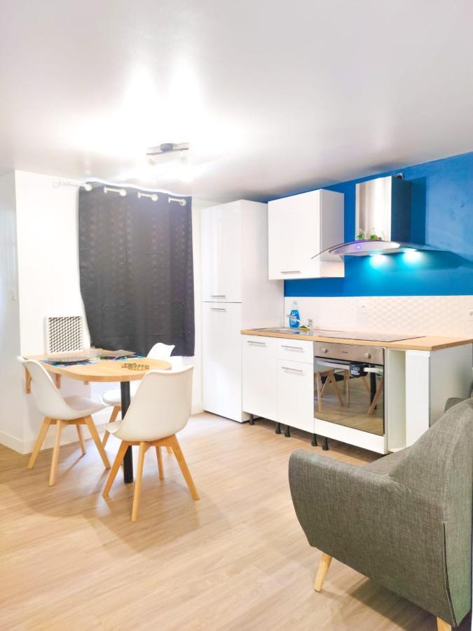 Le Studio Du Chateau Фужер Экстерьер фото